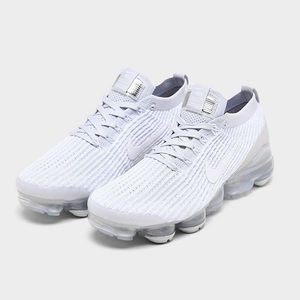 NIKE AIR VAPORMAX FLYKNIT 3 RUNNING SHOES